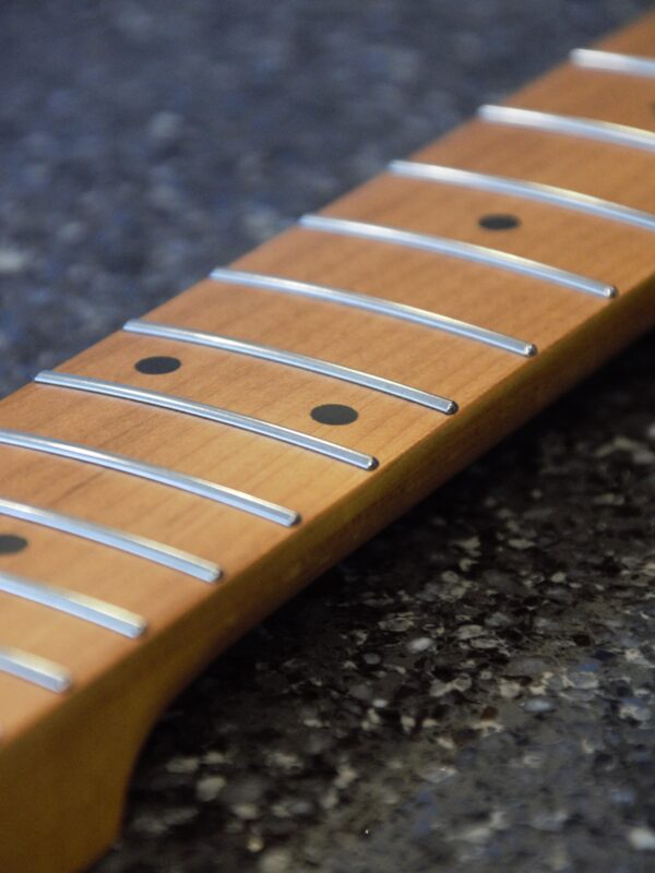 ST Strat Roasted Maple 22 Stainless Frets 25.5" - Replacement Neck - Image 4